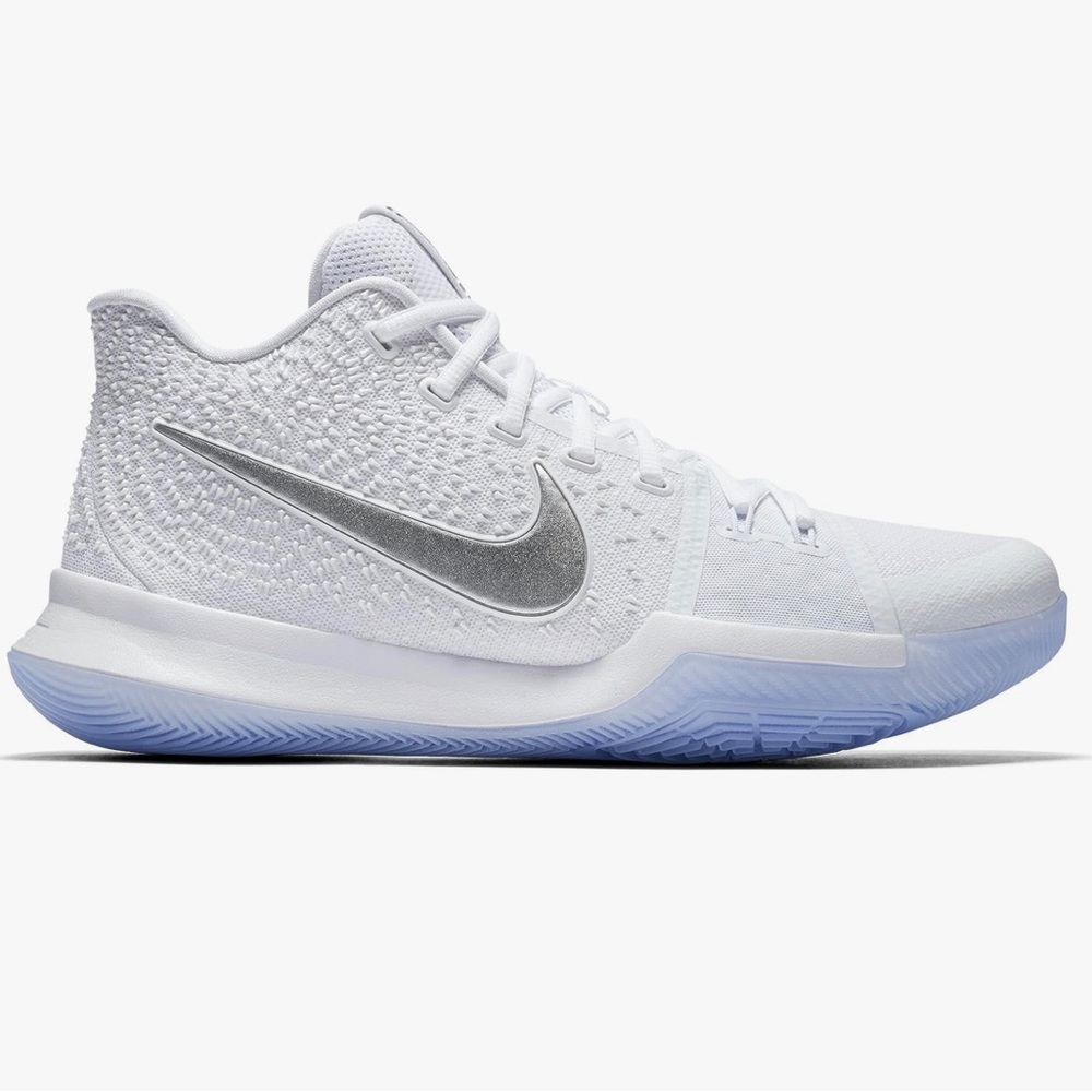 Nike Kids Kyrie 3 PS Basketball Shoe - Picture 5 of 10